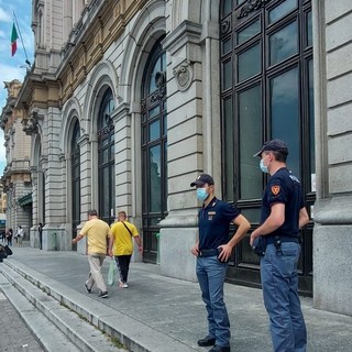 Ricercato da quattro anni viene identificato alla stazione di Genova Brignole. Arrestato 30enne