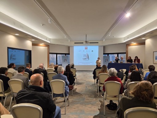 Genova si prepara all’Adunata Nazionale degli Alpini 2026: presentato il piano operativo agli operatori del territorio