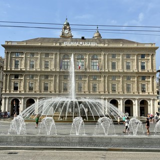 Dimissioni Falduto, Pd pronto a rivolgersi alla Procura per il caso delle ‘pagelle’ dei dirigenti: “Bucci allergico alle regole, scandaloso”