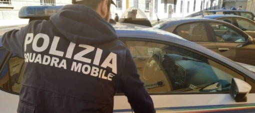 Lagaccio, trovato con cannabis e materiale per lo spaccio: ventisettenne denunciato