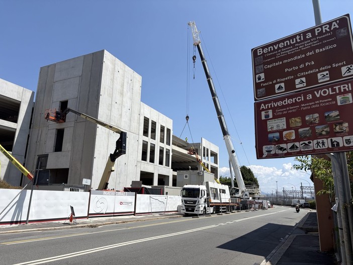 Lo stato attuale dei cantieri dell'ex Verrina (foto da SuPra'Tutto) Lo stato attuale dei cantieri dell'ex Verrina (foto da SuPra'Tutto)