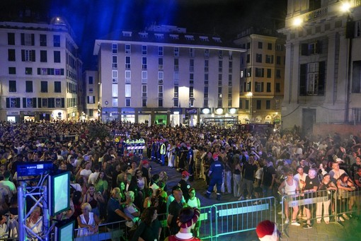 Piazza Matteotti si blinda per Charlotte de Witte: scattano i divieti Piazza Matteotti si blinda per Charlotte de Witte: scattano i divieti