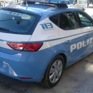 Aggredisce e rapina anziane, in manette un minorenne
