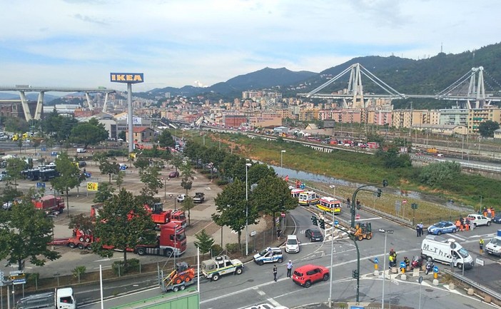 Crollo del Ponte Morandi: la tragedia che ha funestato Genova (VIDEO e FOTO)