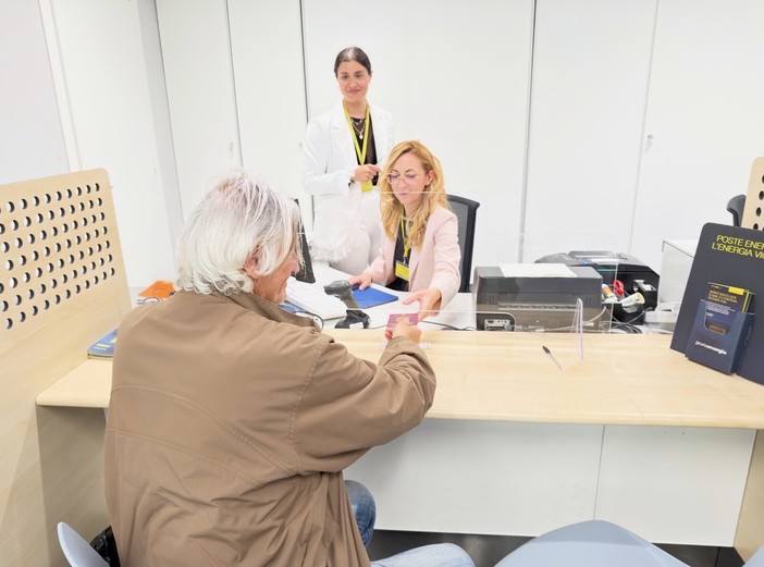 Poste Italiane, in 60 uffici del genovese è possibile richiedere e rinnovare il passaporto Poste Italiane, in 60 uffici del genovese è possibile richiedere e rinnovare il passaporto