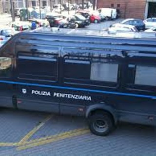 Carceri, dopo le rivolte nei penitenziari di Trento e Lucca il SAPPE sollecita l’esecutivo Conte: "Altro che governo del cambiamento, la situazione è sempre peggio"