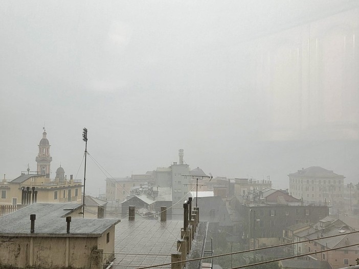 Nubifragi, il ponente alle prese con danni e ripristini: fra frane e negozianti che hanno perso tutto