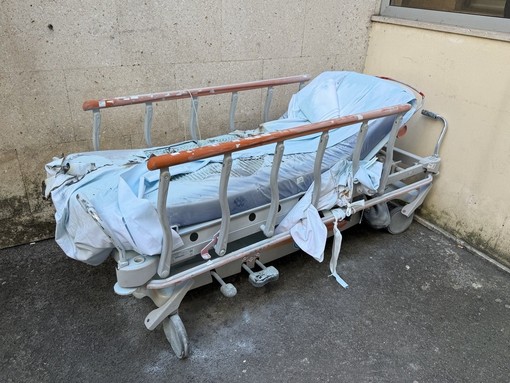 Incendio al pronto soccorso San Martino, denunciato un 25enne