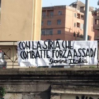 Guerra in Siria, Giovine Italia espone striscione pro-Assad