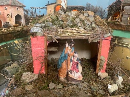 “Nessuna cancellazione del Natale. Valorizziamo i presepi veri, non quelli da esibire”: Tiziana Beghin replica alla minoranza “Nessuna cancellazione del Natale. Valorizziamo i presepi veri, non quelli da esibire”: Tiziana Beghin replica alla minoranza