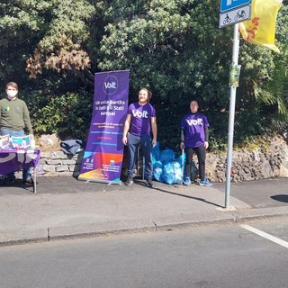 &quot;Plogging&quot; a Nervi: rifiuti ovunque, anche in passeggiata