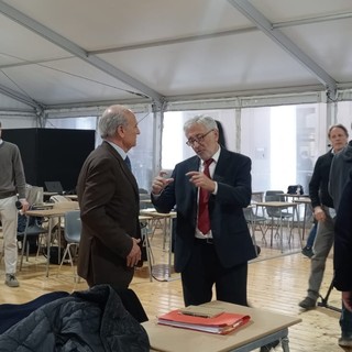 Ponte Morandi, la difesa di Giovanni Castellucci e la rabbia delle famiglie: &quot;Da sputargli in faccia&quot;