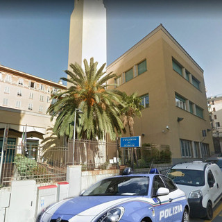 Via Gramsci: aggredisce una quattordicenne e ferisce un poliziotto, arrestata una 28enne