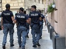 Maxi operazione antidroga della Polizia Locale: impiegati oltre ottanta agenti e le unità cinofile Maxi operazione antidroga della Polizia Locale: impiegati oltre ottanta agenti e le unità cinofile