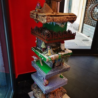 “Un presepe senza sprechi”: ha vinto quello verticale della scuola San Paolo