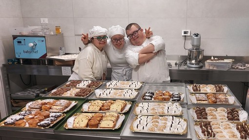 Apre al pubblico 'I Pasticci della Tartaruga', il laboratorio di pasticceria dei giovani con disabilità cognitiva