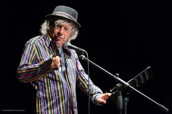 Teatro Pubblico Ligure:  Paolo Rossi lunedì 4 aprile a Palazzo San Giorgio di Genova e a Sori con "Stand up Omero"