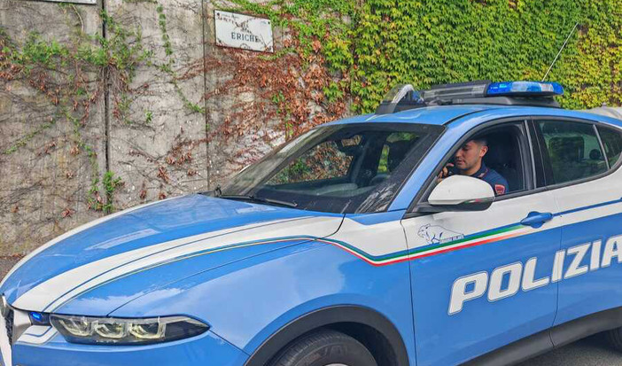 Cep, spaccio in casa segnalato dai residenti: trovati 115 grammi di cocaina, arrestato 27enne Cep, spaccio in casa segnalato dai residenti: trovati 115 grammi di cocaina, arrestato 27enne