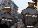 Sicurezza, primo weekend del piano 'Estate sicura' della Polizia Locale: duecento giovani fanno l'etilometro da volontari prima di guidare Sicurezza, primo weekend del piano 'Estate sicura' della Polizia Locale: duecento giovani fanno l'etilometro da volontari prima di guidare