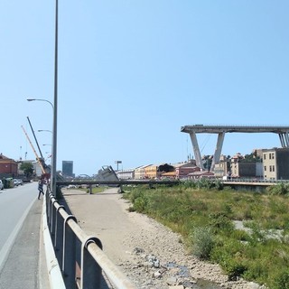 Le vite spezzate di chi transitava sul viadotto Morandi di Genova