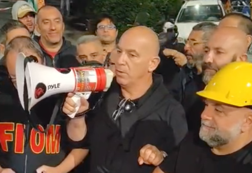 Ex Ilva, arriva il documento: "Cornigliano non chiude". Garantiti 35mila tonnellate di coils al mese, termina la protesta