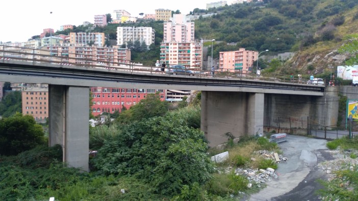 Riaperto al traffico il ponte Don Acciai al Lagaccio