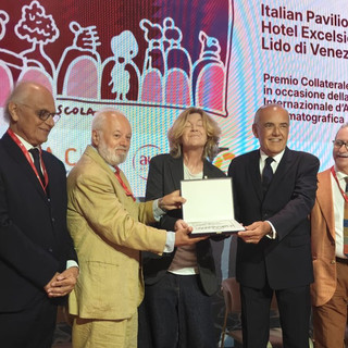 Giancarlo Giraud premiato a Venezia: al Club Amici del Cinema il riconoscimento Carlo Lizzani Giancarlo Giraud premiato a Venezia: al Club Amici del Cinema il riconoscimento Carlo Lizzani