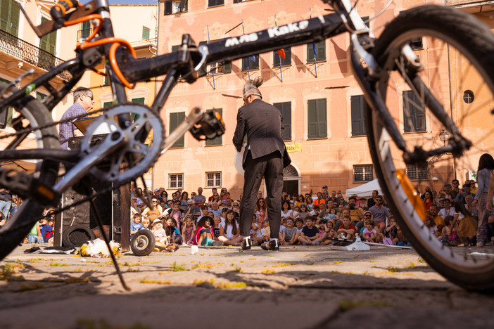 Sestri Levante, “Adesso si sogna”: domani sera all’Arena Conchiglia il via al Festival Andersen 2026