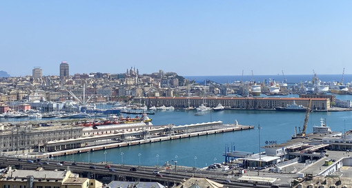 6 milioni per la nuova pista ciclabile Buozzi-Porto Antico: la Giunta approva il progetto 6 milioni per la nuova pista ciclabile Buozzi-Porto Antico: la Giunta approva il progetto