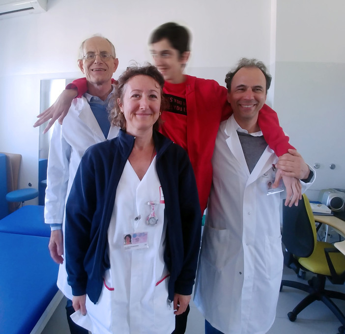 Equipe multidisciplinare del Gaslini salva un ragazzino arrivato in condizioni disperate dall’Albania