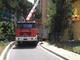 Quarto: camion incastrato in Via Rossetti, intervento dei pompieri