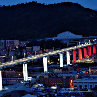 La tragedia di Ponte Morandi come spunto per una raccolta poetica: il brillante e delicato lavoro di Fabrizio De Longis