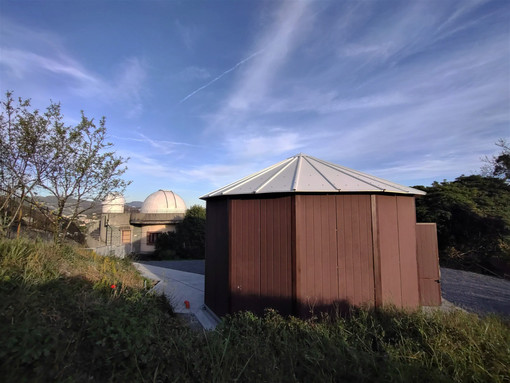 Con il naso in su e gli occhi alla Luna: riparte l’attività dell’Osservatorio Astronomico del Monte Gazzo Con il naso in su e gli occhi alla Luna: riparte l’attività dell’Osservatorio Astronomico del Monte Gazzo