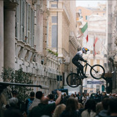 Genova prima capitale europea dell’urban downhill, domenica l’ultima tappa del Red Bull Cerro Abajo Genova prima capitale europea dell’urban downhill, domenica l’ultima tappa del Red Bull Cerro Abajo