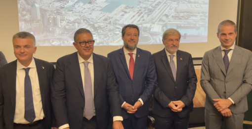 Il punto sulle infrastrutture a Genova, Salvini: “Ovunque io vada c’è un comitato del no, qui penso che il ‘sì’ sia dovuto”