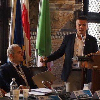 Le nuove tendenze nel settore marittimo: GNL, logistica e infrastrutture al primo posto