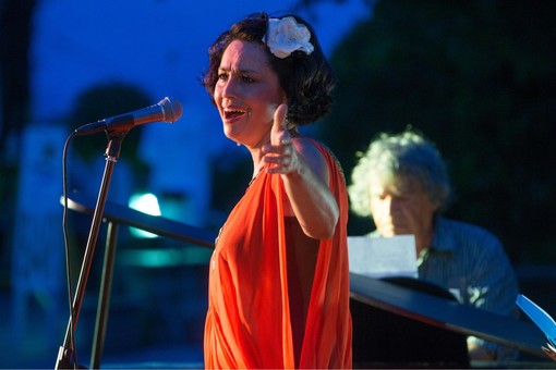 Parte con il celebre pianista Nando De Luca il "November Jazz di Villa pagoda