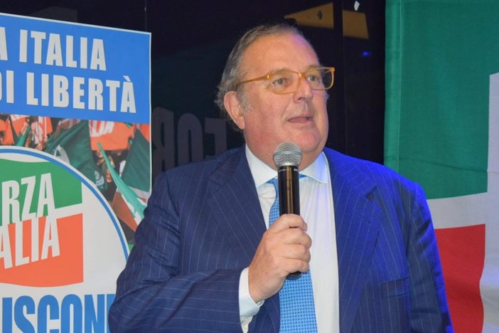 Cassinelli: “Calenda con Letta? Un’armata Brancaleone”