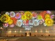 Recco, aspettando Euroflora: la facciata del Comune si copre di fiori