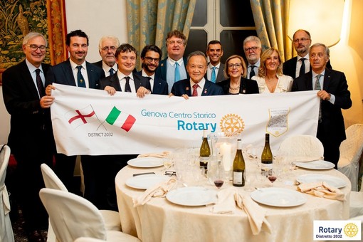 Emergenza coronavirus: Rotary club Genova Centro Storico dona computer e smartphone