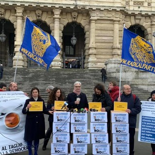 Taglio parlamentari: oggi la manifestazione dei Radicali anche a Genova