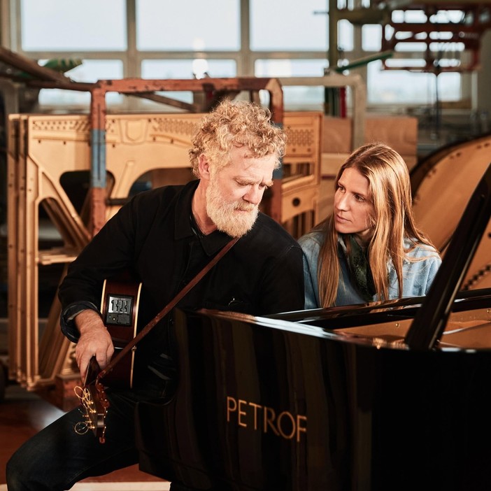 La parola a Disco Club, le uscite della settimana - Gli Swell Season tornano insieme: un album nato tra le nevi d’Islanda La parola a Disco Club, le uscite della settimana - Gli Swell Season tornano insieme: un album nato tra le nevi d’Islanda