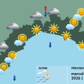 Meteo, al mattino cielo sereno lungo la fascia costiera, nuvoloso sui versanti padani Meteo, al mattino cielo sereno lungo la fascia costiera, nuvoloso sui versanti padani