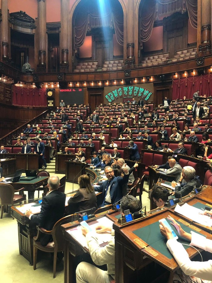 Affossato in Senato il Ddl Zan, dalla Liguria il ‘Comitato per gli immigrati e contro ogni forma di discriminazione’: "È una vergogna" Affossato in Senato il Ddl Zan, dalla Liguria il ‘Comitato per gli immigrati e contro ogni forma di discriminazione’: "È una vergogna"