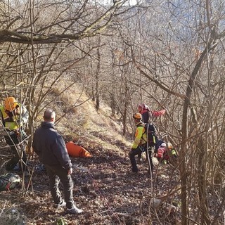Turista in una scarpata a Corniglia salvato dal soccorso alpino