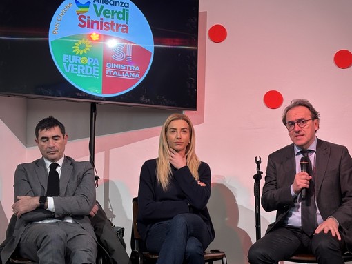 Fratoianni e Bonelli a Genova per la ‘prima’ di Silvia Salis: “Bella candidatura, ottima coalizione”