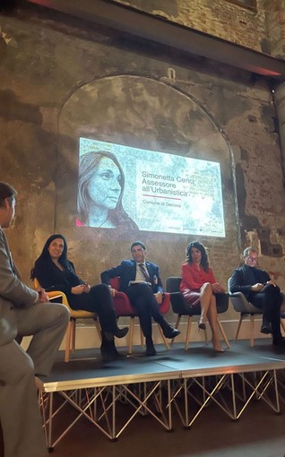 Urbanistica, l’assessora Cenci ospite del panel ‘Città aumentate. Pronti a cambiare la visione della città’ Urbanistica, l’assessora Cenci ospite del panel ‘Città aumentate. Pronti a cambiare la visione della città’