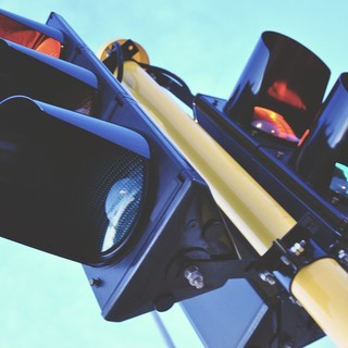 Viabilità: saltano i semafori alla Foce, problemi al traffico