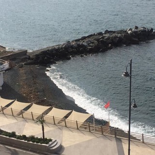 Voltri e Pegli, torna il tema della sicurezza per la libera balneazione