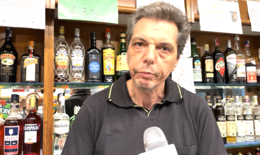 Ordinanza antialcol, critiche dallo storico bar degli Asinelli: “Un soluzione estremista” (Video) Ordinanza antialcol, critiche dallo storico bar degli Asinelli: “Un soluzione estremista” (Video)